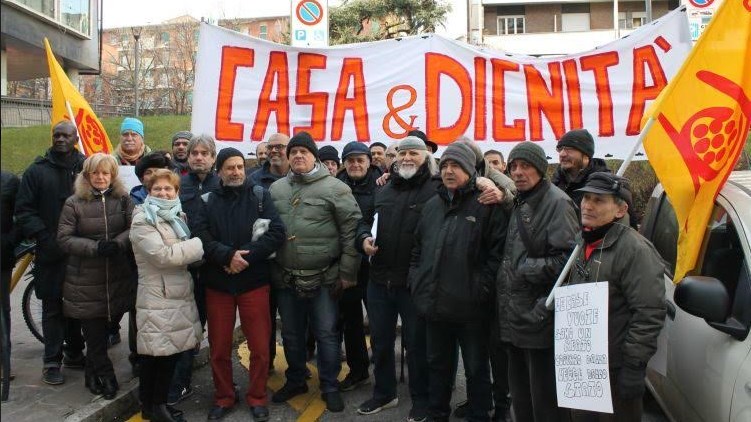 Scopri di più sull'articolo Unione Inquilini- PICCHETTO ANTI SFRATTO