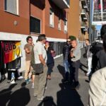 Membri di Unione Inquilini protestano contro sfratto in Via Scarampo 49, zona Fiera Milano.