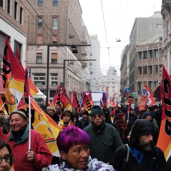 Alanews: “In 1500 al corteo della CUB Milano”